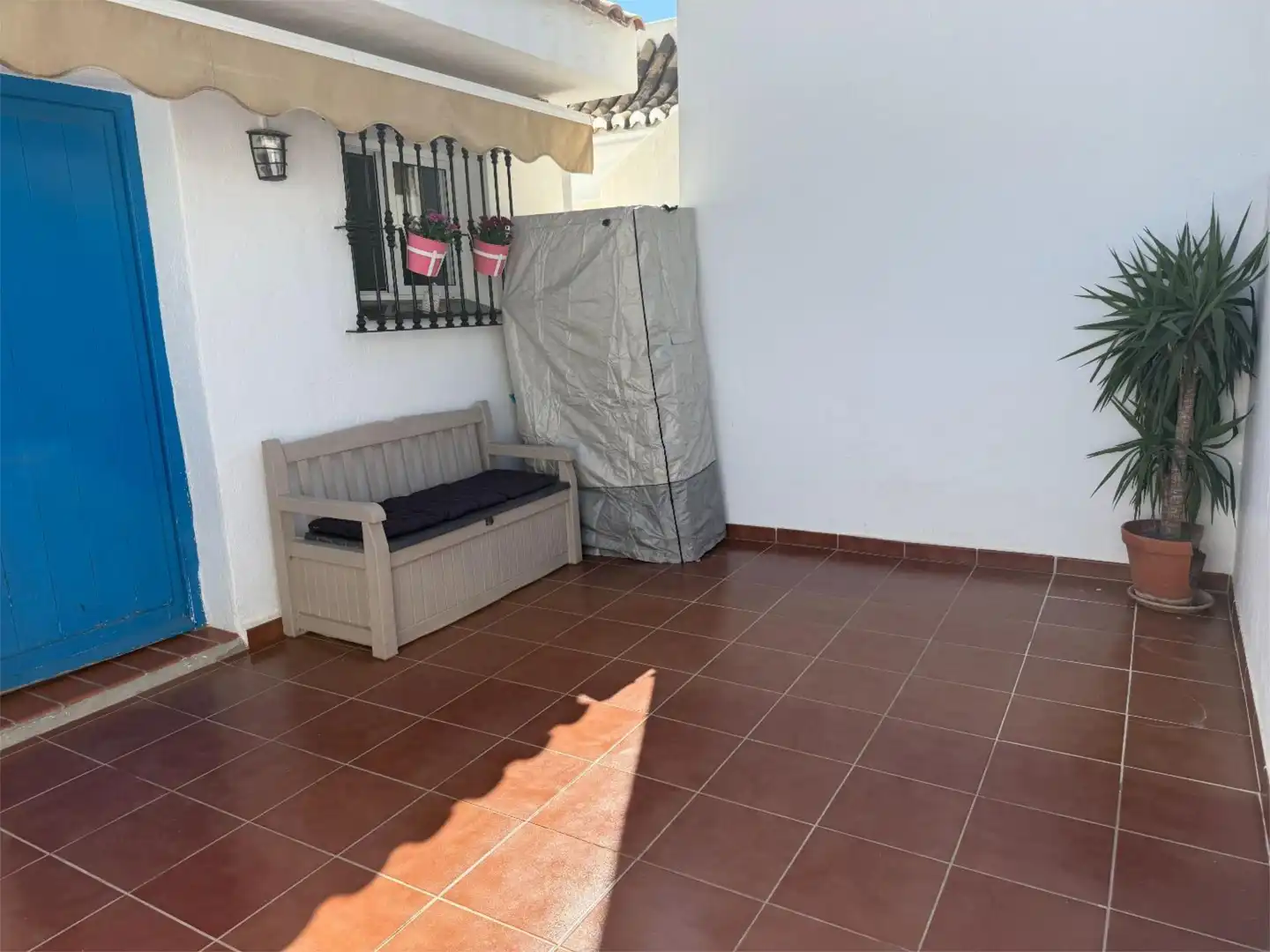Terrasse von Einfamilien-Reihenhaus zum Verkauf in Mijas mit Klimaanlage, Terrasse und Schwimmbad