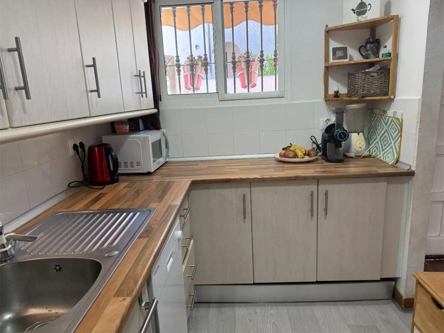 Küche von Einfamilien-Reihenhaus zum Verkauf in Mijas mit Klimaanlage, Terrasse und Schwimmbad