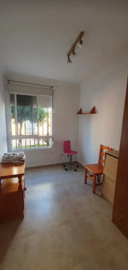 Schlafzimmer von Wohnung zum Verkauf in Nerva mit Klimaanlage, Abstellraum und Möbliert