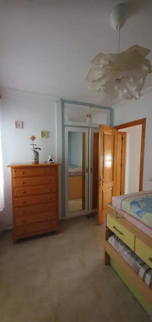 Schlafzimmer von Wohnung zum Verkauf in Nerva mit Klimaanlage, Abstellraum und Möbliert
