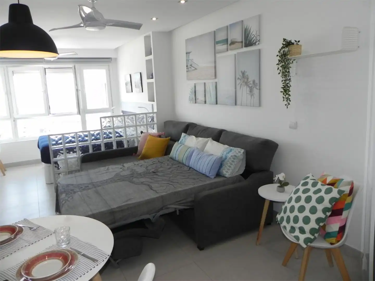 Piso de alquiler en Calle la Colina, 1, La Colina Sala de estar de Piso de alquiler en Torremolinos con Aire acondicionado, Calefacción y Piscina