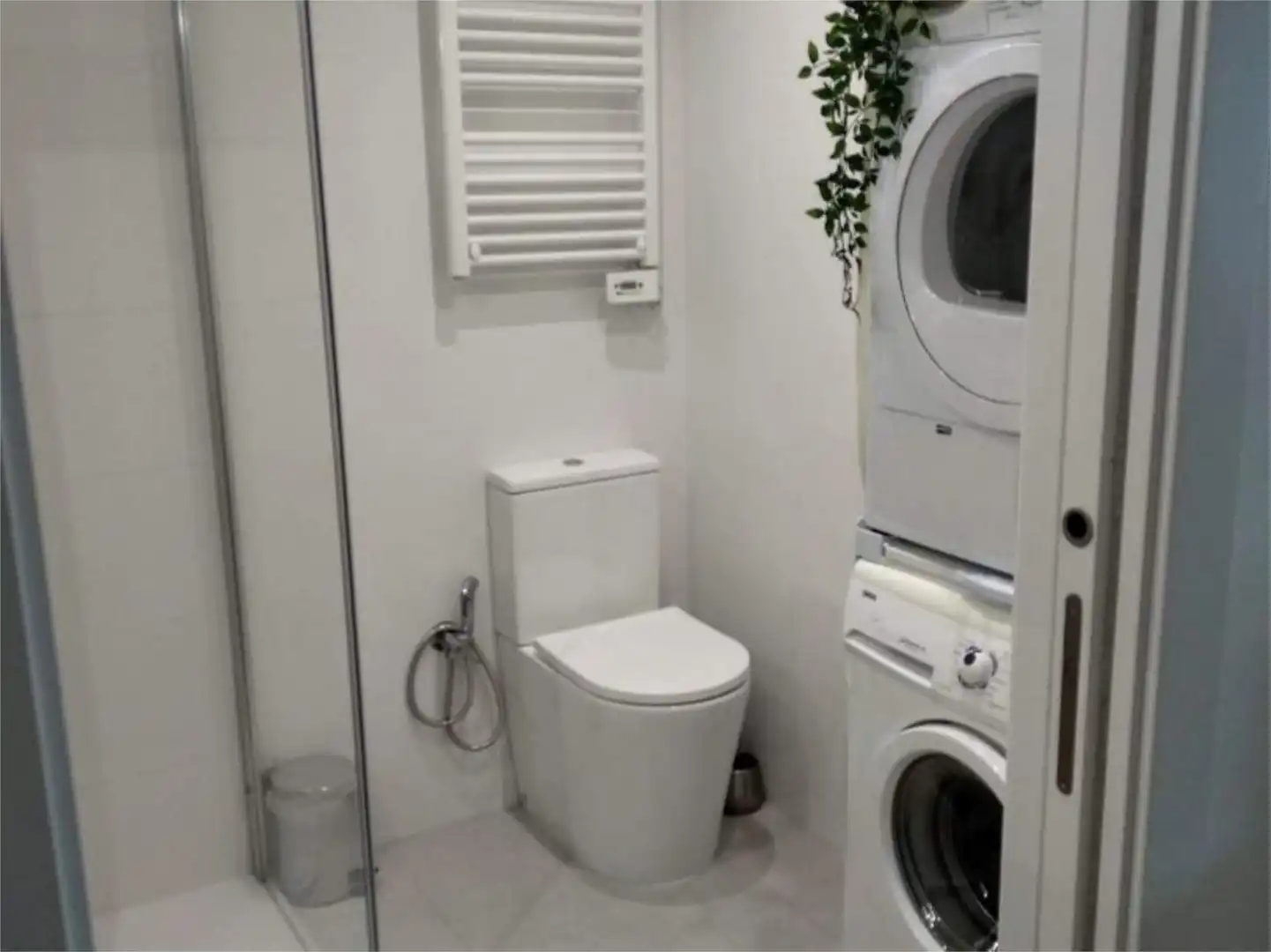 Piso de alquiler en Calle la Colina, 1, La Colina Baño de Piso de alquiler en Torremolinos con Aire acondicionado, Calefacción y Piscina
