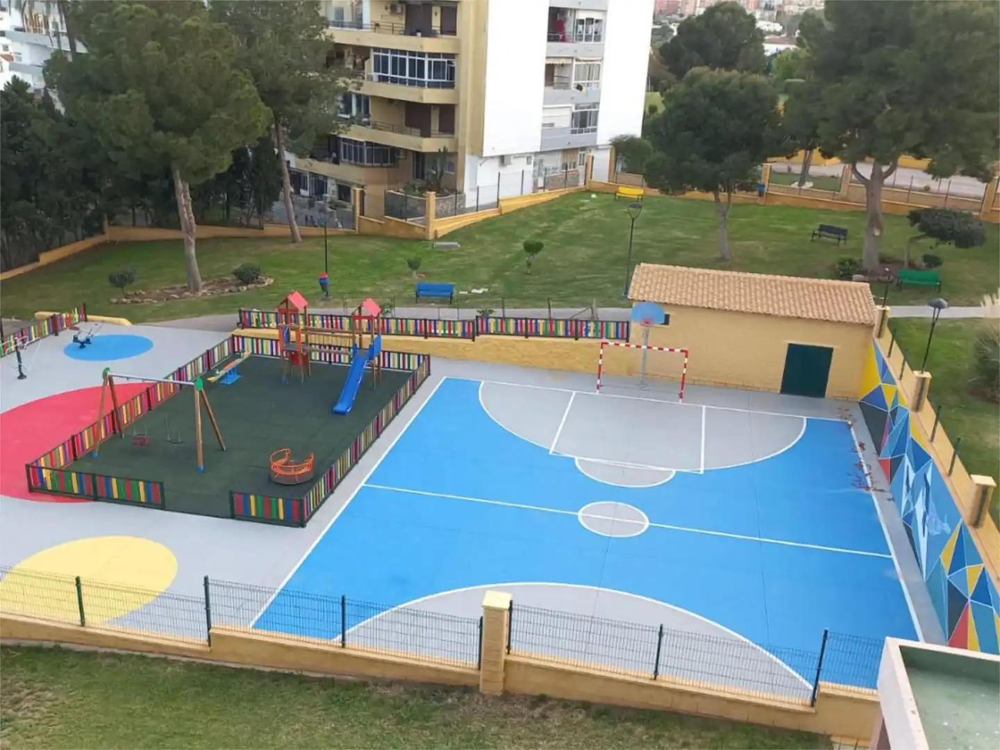 Piso de alquiler en Calle la Colina, 1, La Colina Parking de Piso de alquiler en Torremolinos con Aire acondicionado, Calefacción y Piscina