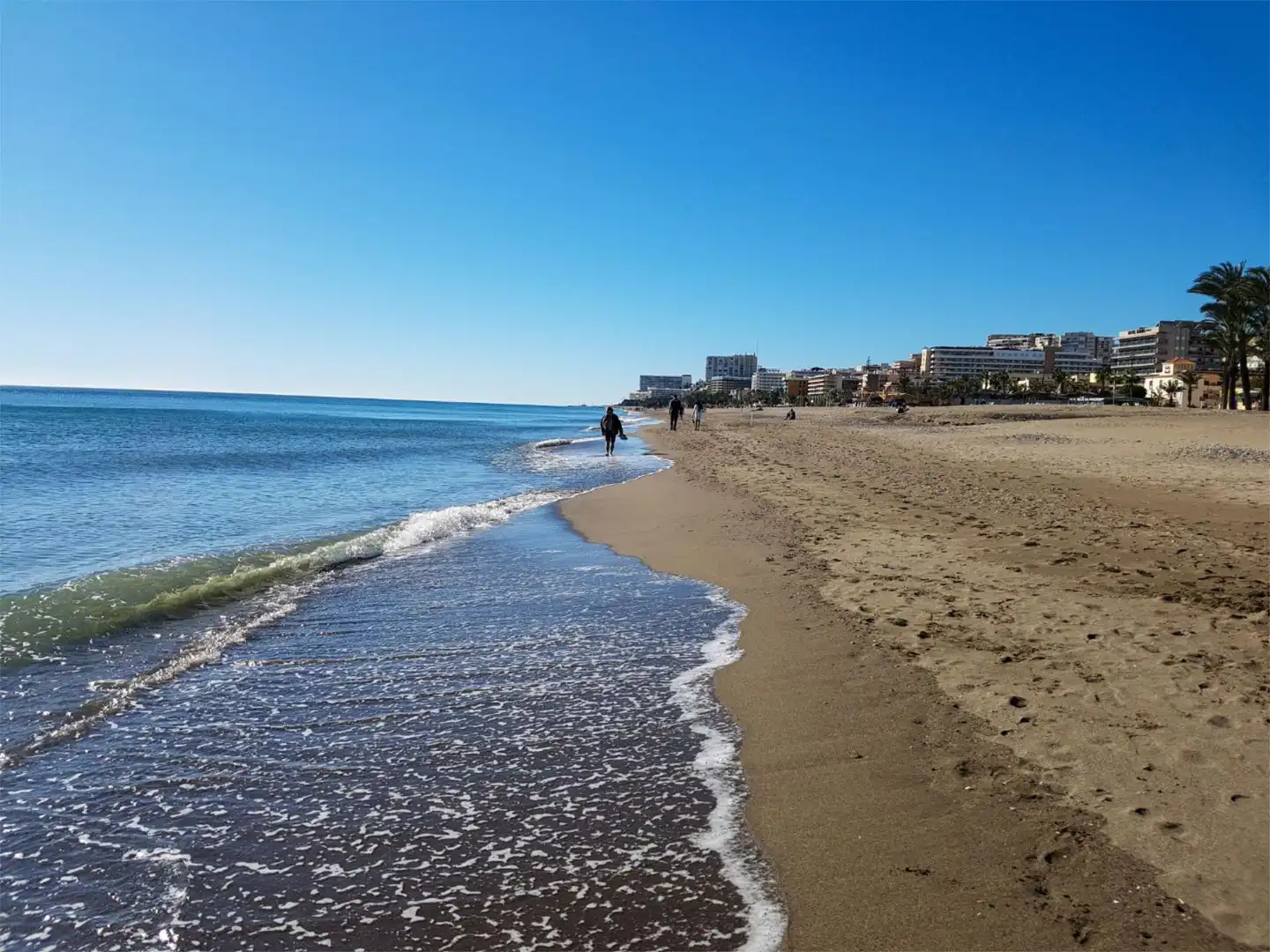 Piso de alquiler en Calle la Colina, 1, La Colina Vista exterior de Piso de alquiler en Torremolinos con Aire acondicionado, Calefacción y Piscina