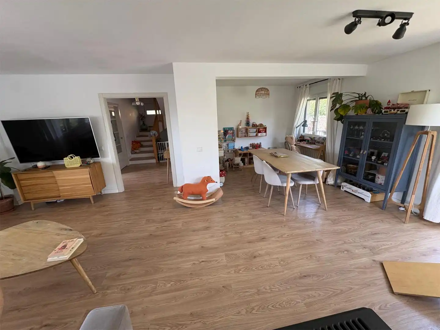 Casa o chalet en venta en Desconocido, 31x, Mataelpino Comedor de Casa o chalet en venta en El Boalo - Cerceda – Mataelpino con Terraza, Piscina y Balcón