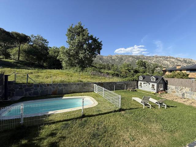 Casa-chalet en Venta en Desconocido, 31X en Mataelpino