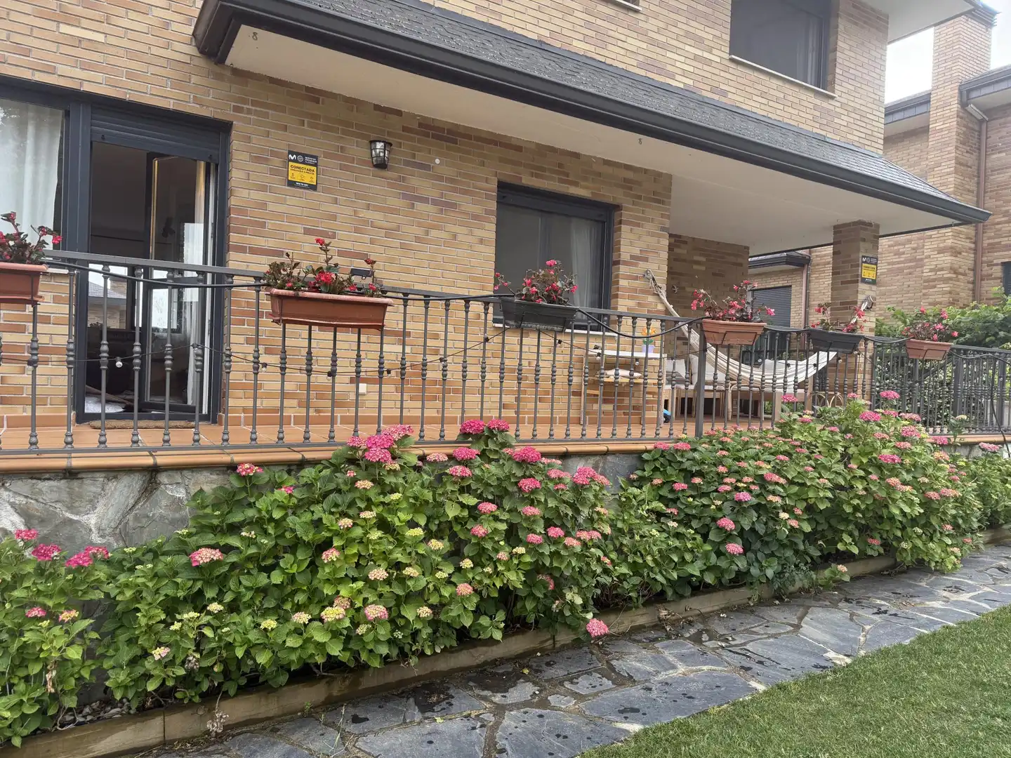 Casa o chalet en venta en Desconocido, 31x, Mataelpino Terraza de Casa o chalet en venta en El Boalo - Cerceda – Mataelpino con Terraza, Piscina y Balcón