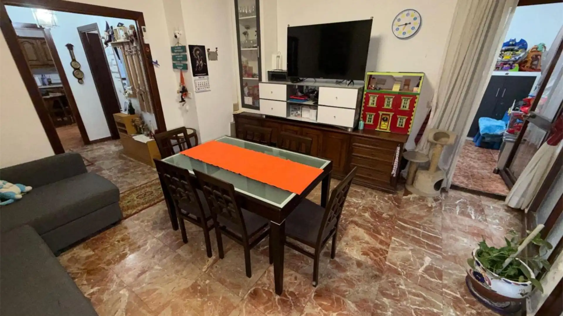 Flat for sale in Calle Juan Morrison, 32, Casco Antiguo Dining room of Flat for sale in Algeciras with Air Conditioner and Terrace