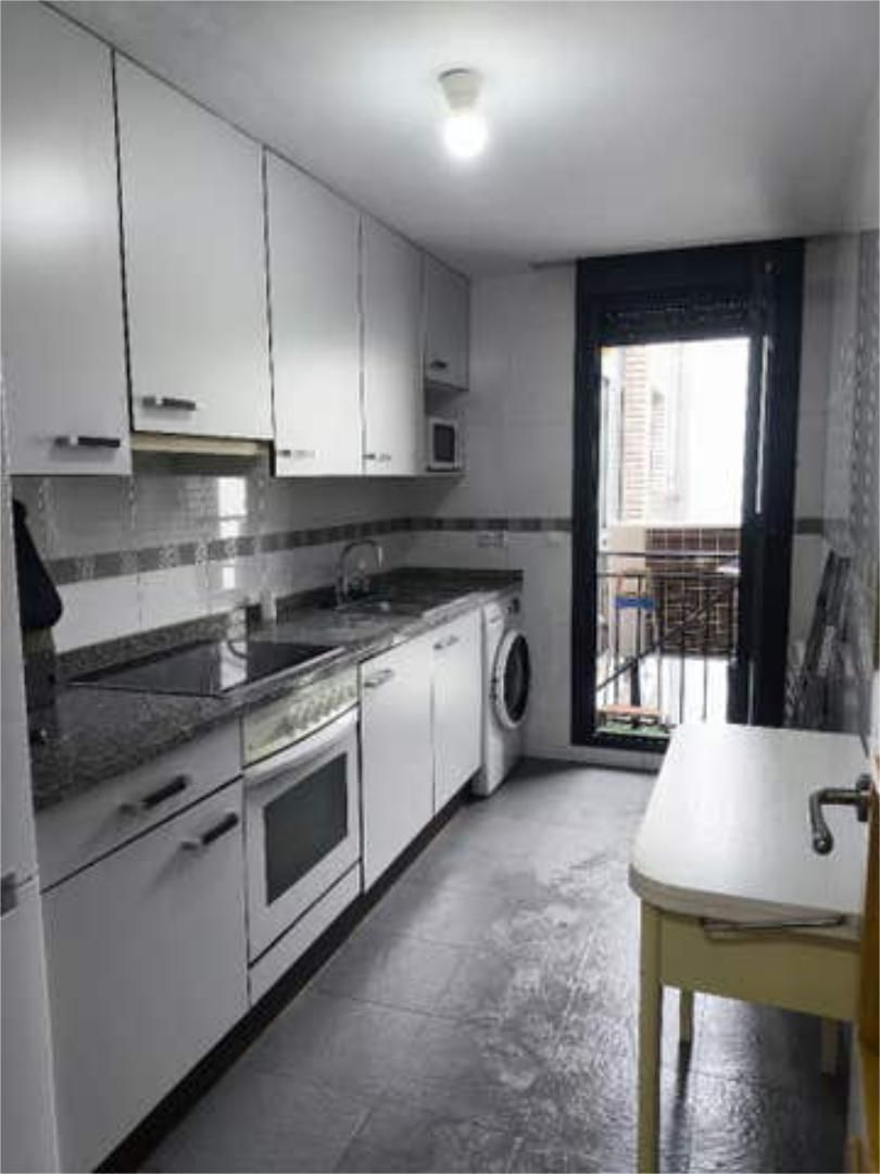 Kitchen of Flat for rent in  Zaragoza Capital