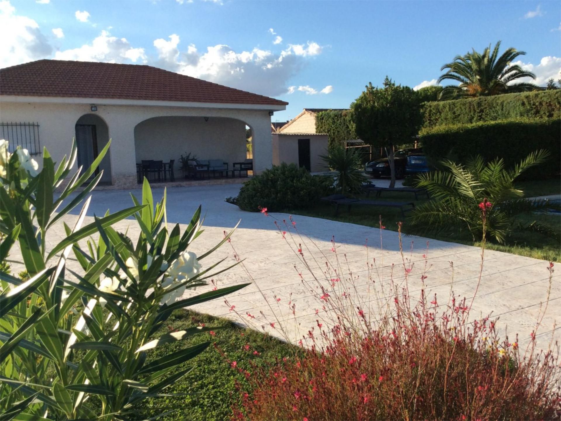Jardí de Casa o xalet en venda en Cubas de la Sagra amb Aire condicionat, Terrassa i Piscina