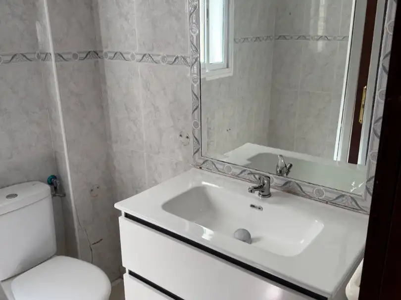 Flat for sale in Calle Juan Castillo Sánchez, 6, El Cerro Bathroom of Flat for sale in Sevilla with Storage room and Balcony