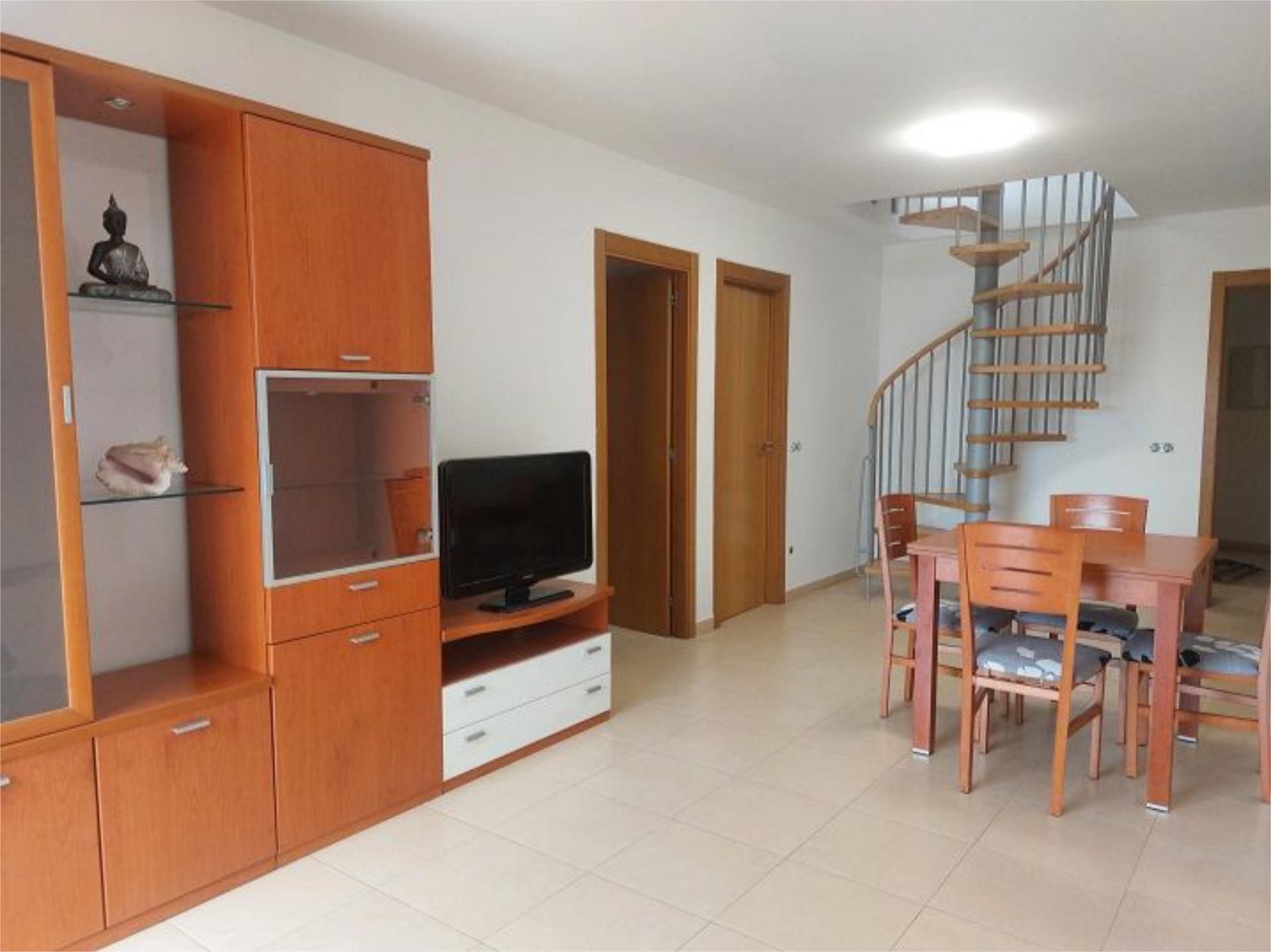 Dúplex de alquiler en Vilallonga del Camp con Calefacción, Terraza y Amueblado