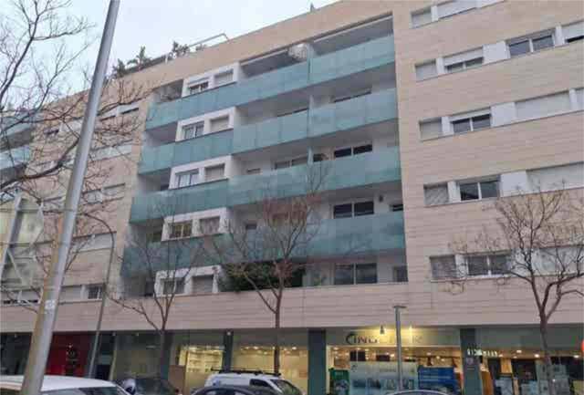 Piso en Venta en Els Hostalets
