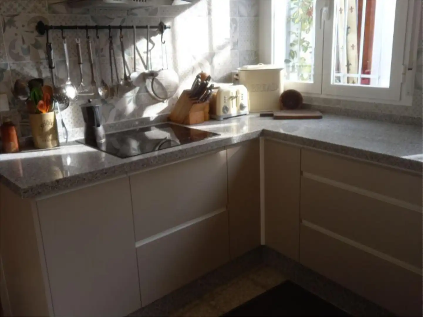 Detached homes for sale in Calle Barrionuevo, 6, Fuente-Tójar Kitchen of Detached homes for sale in Fuente-Tójar with Air Conditioner, Terrace and Storage room