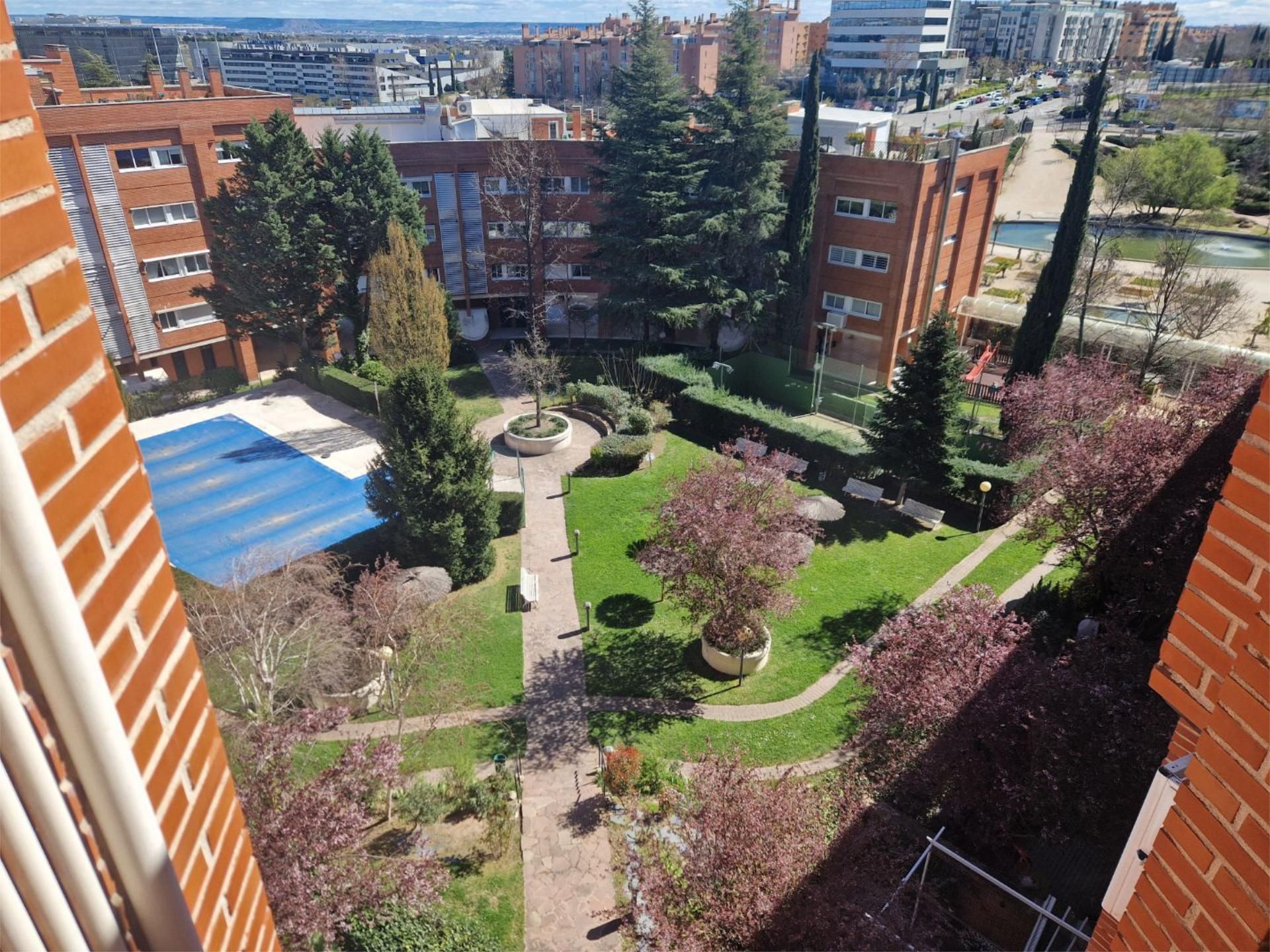 Piso de alquiler en Avenida de Machupichu, 11, Conde Orgaz - Piovera