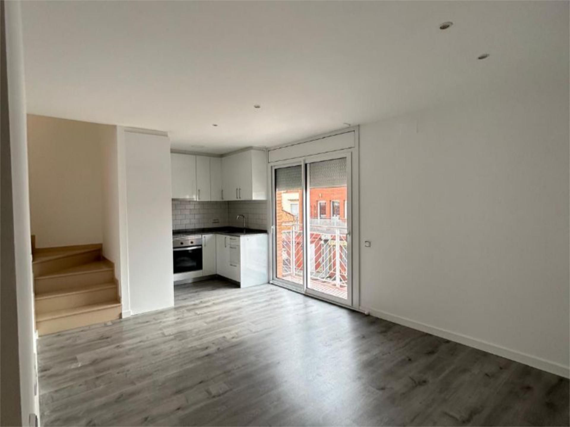 Vista exterior de Pis en venda en Sabadell amb Aire condicionat, Terrassa i Balcó