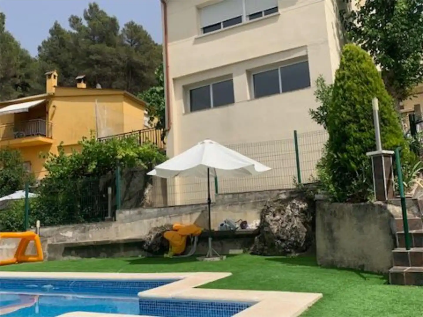 Pis en venda a Urbanització Safari, Gelida Piscina de Pis en venda en Gelida amb Calefacció, Jardí privat i Terrassa