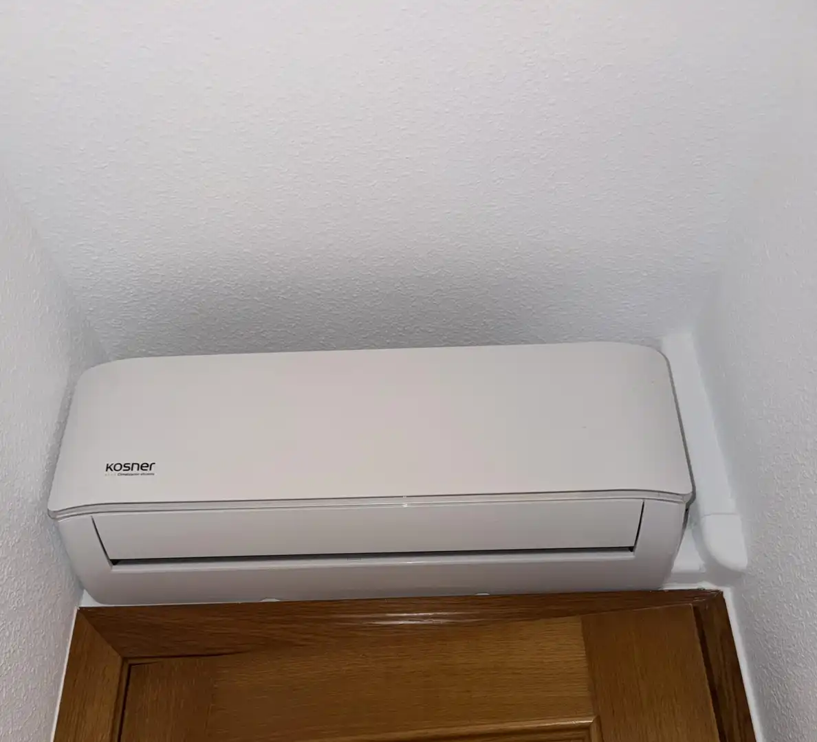 Außenansicht von Wohnung zur Miete in Alicante / Alacant mit Klimaanlage, Heizung und Privatgarten