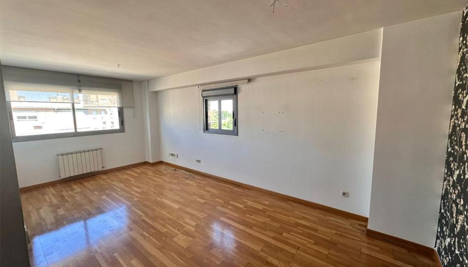 Piso en venta en Calle de Polán, 2, Abrantes, Madrid Capital - imagen 1 Foto 1 de Piso en venta en Calle de Polán, 2, Abrantes, Madrid Capital