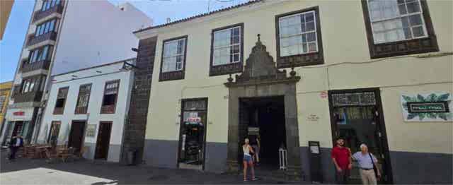 Local comercial en Alquiler en La Laguna