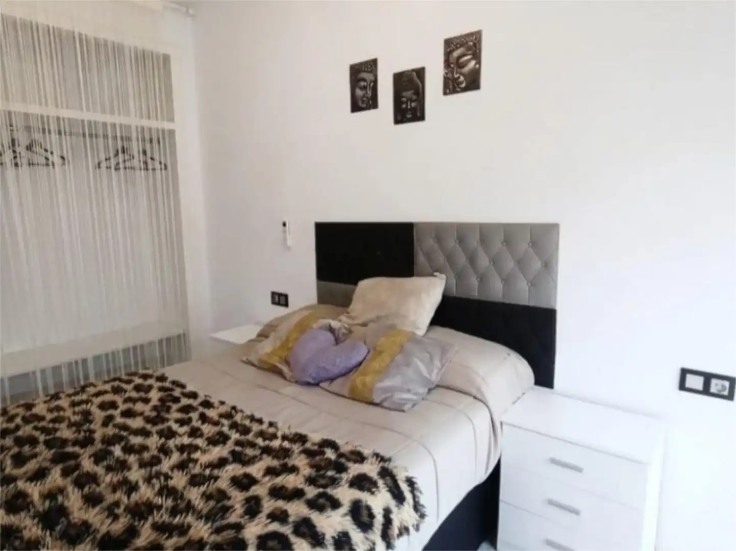 Habitación de Dúplex en venta en Torrevieja con Aire acondicionado, Terraza y Piscina