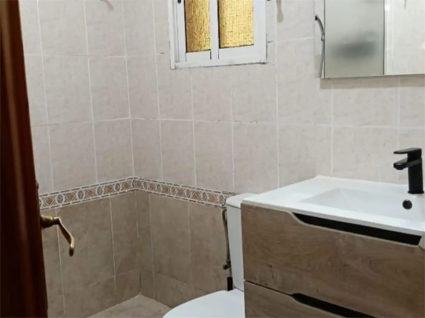 Baño de Dúplex en venta en Torrevieja con Aire acondicionado, Terraza y Piscina