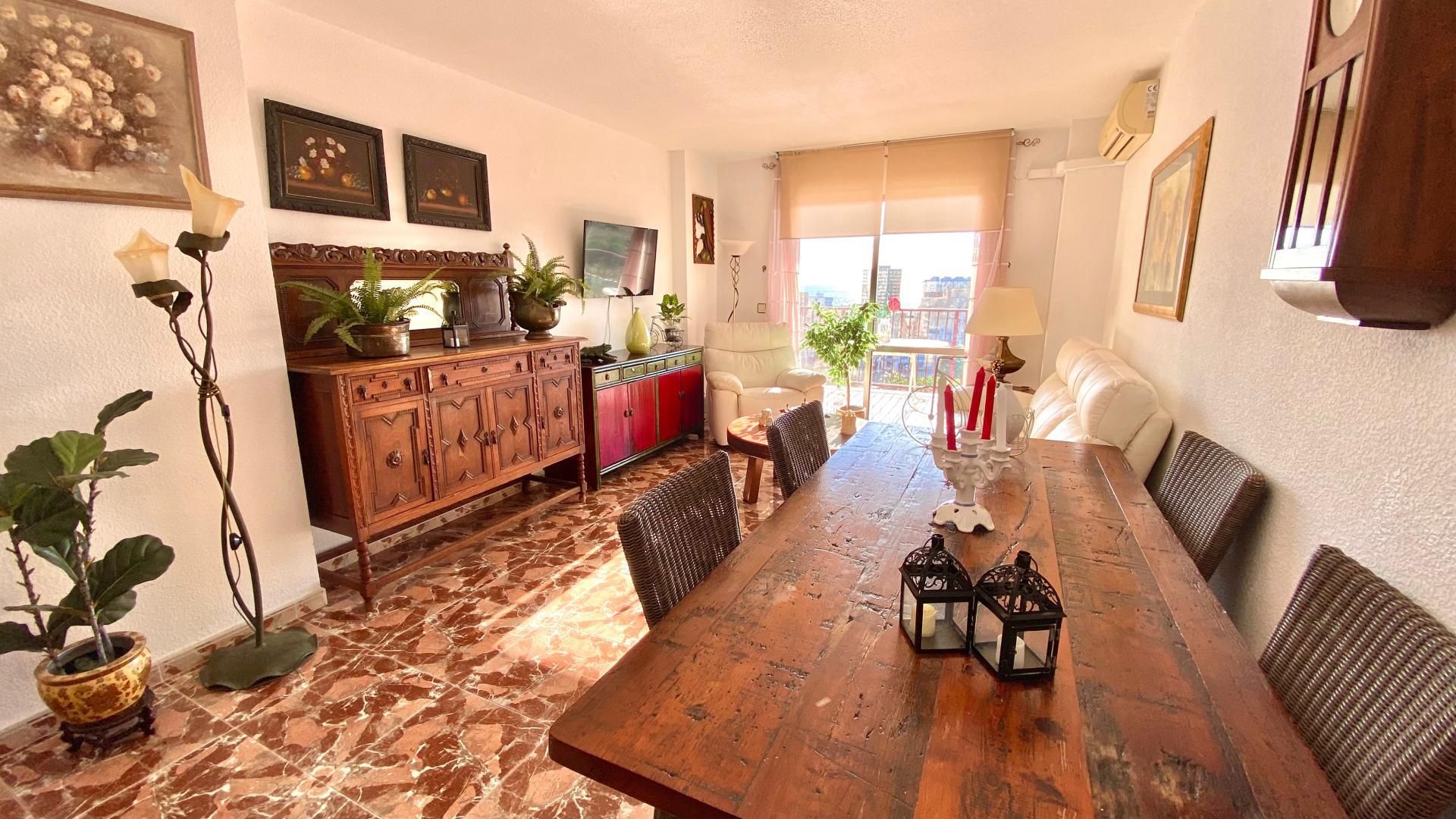 Sala de estar de Piso en venta en El Campello con Aire acondicionado, Calefacción y Jardín privado