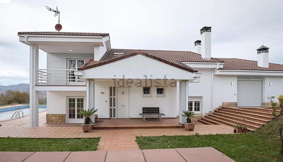 House or chalet for sale in Parroquias Sur - La Manjoya, Oviedo - image 1 Photo 1 of House or chalet for sale in Parroquias Sur - La Manjoya, Oviedo