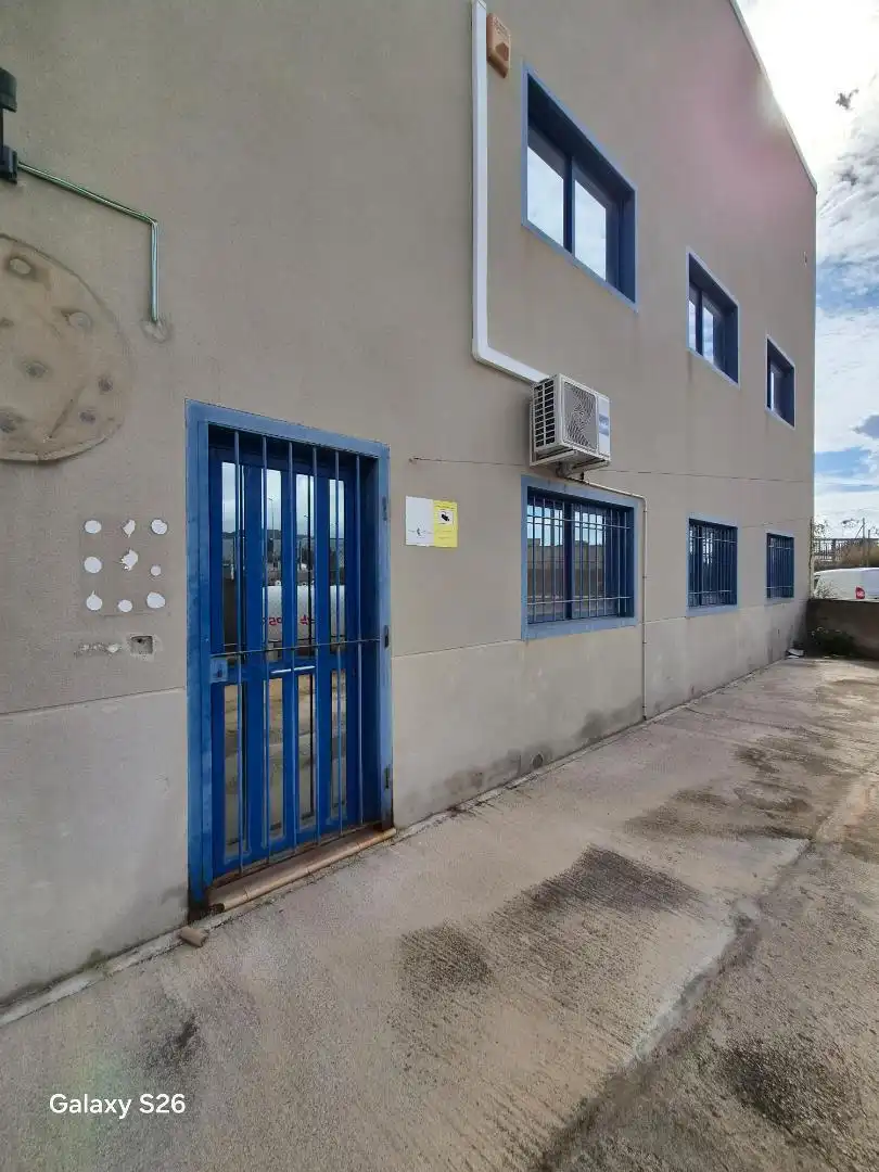 Commercial properties for rent in Carrer de la Tramuntana, 10, Alcover Exterior view of Commercial properties for rent in Alcover with Air Conditioner