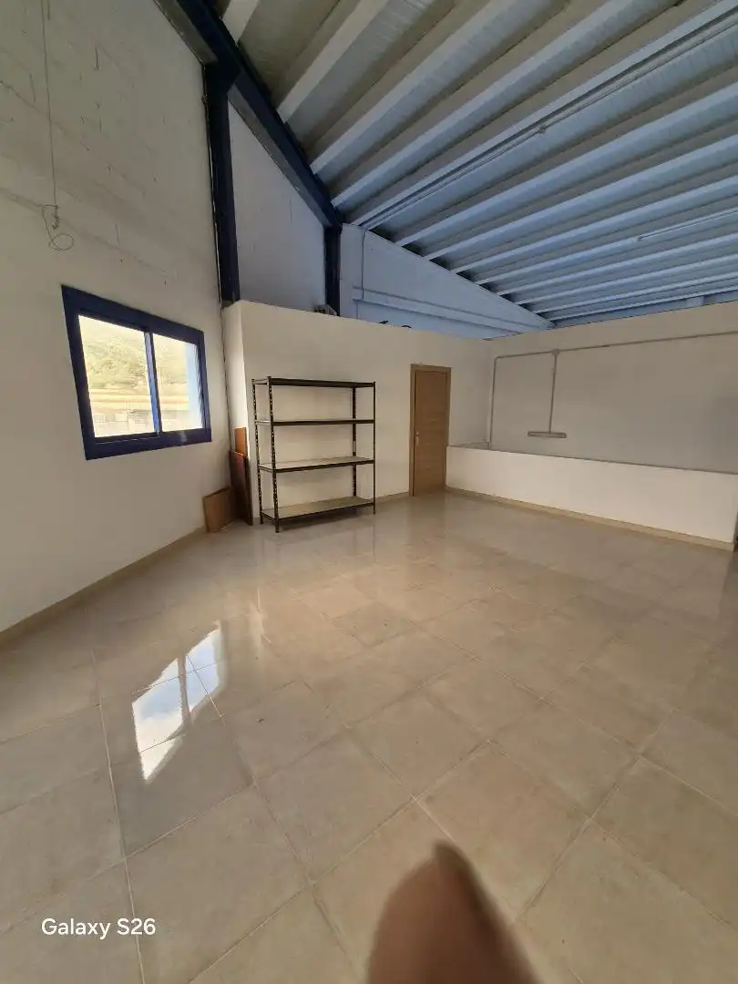 Commercial properties for rent in Carrer de la Tramuntana, 10, Alcover Commercial properties for rent in Alcover with Air Conditioner