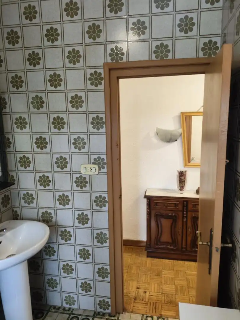 Piso en venta en Plaza Tomás Zumalacárregui, 6, Altsasu / Alsasua Baño de Piso en venta en Altsasu / Alsasua