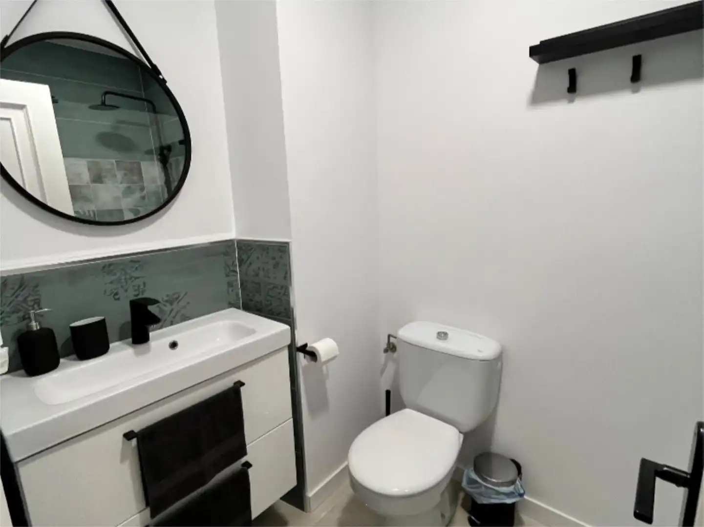 Baño de Piso en venta en Sanxenxo con Amueblado y Balcón
