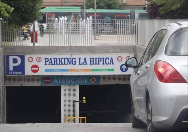 Garaje en Alquiler en Barrio de Zaidín