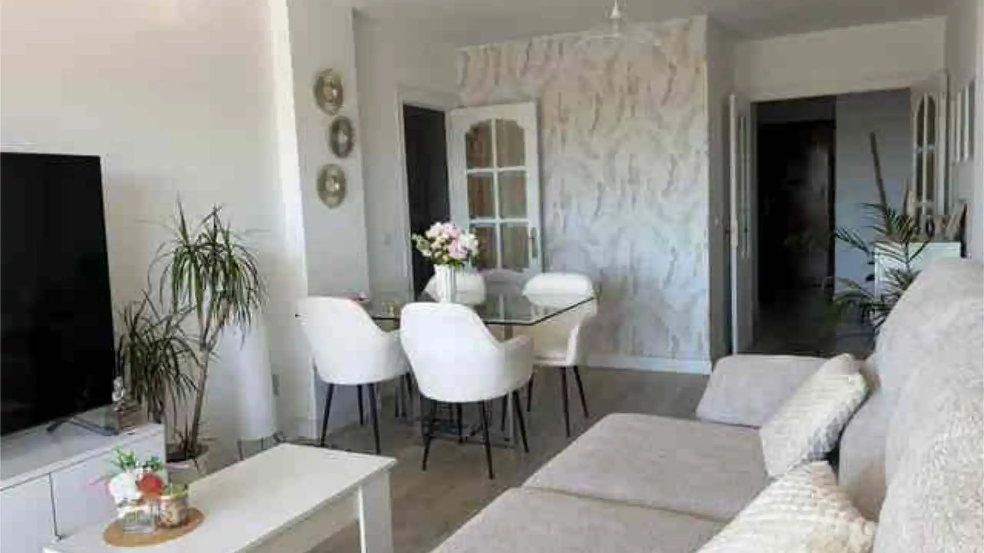 Sala d'estar de Pis en venda en Rincón de la Victoria