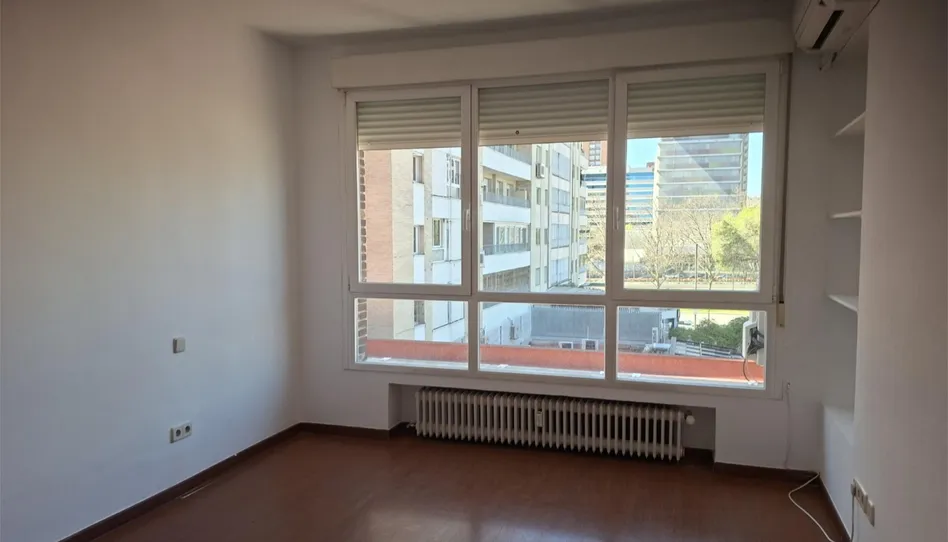 Apartamento de alquiler en Calle del Doctor Fleming, 51, Nueva España, Madrid Capital - imagen 1 Foto 1 de Apartamento de alquiler en Calle del Doctor Fleming, 51, Nueva España, Madrid Capital