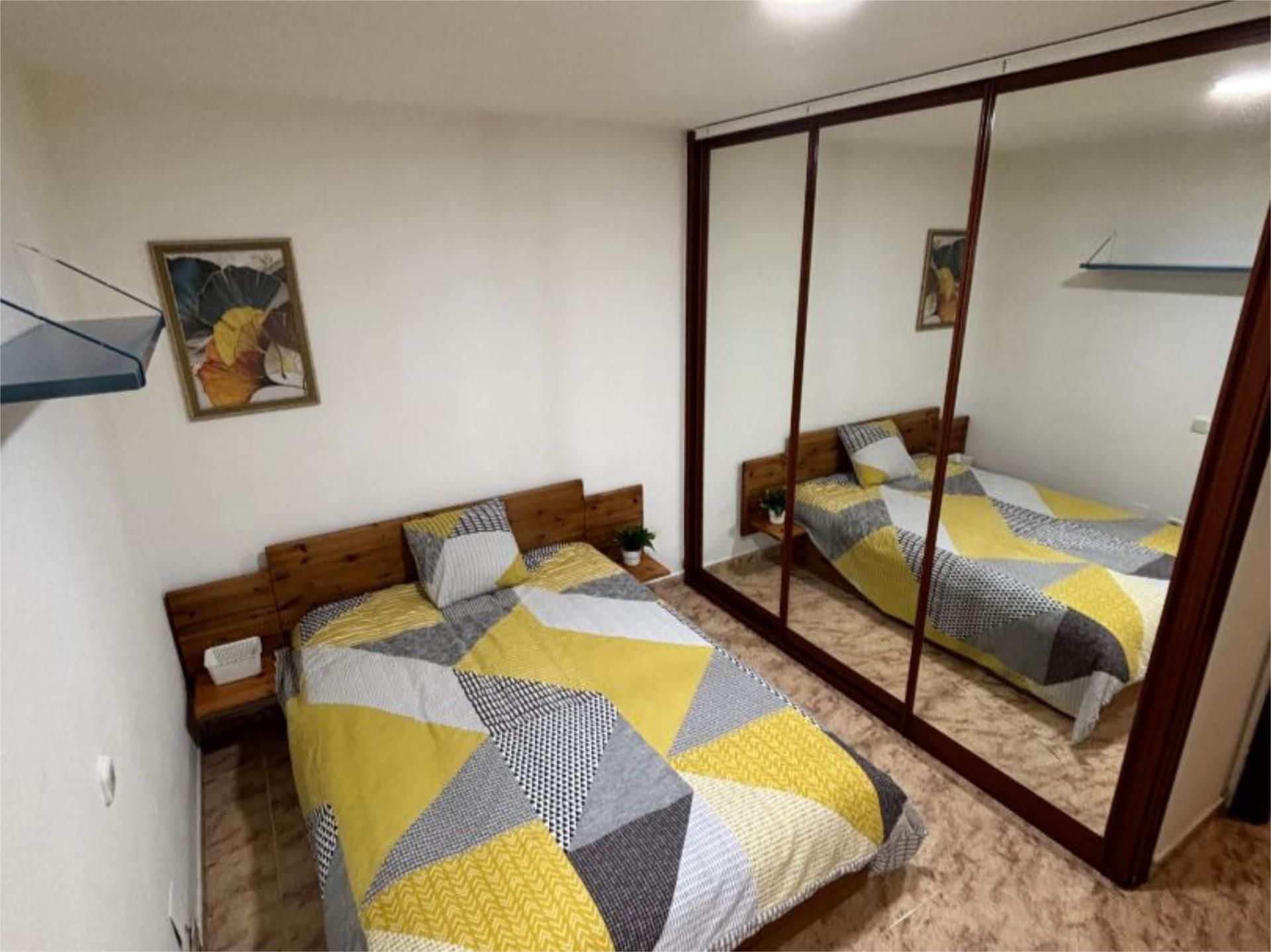 Bedroom of Flat for share in Azuqueca de Henares  with Heating and Furnished