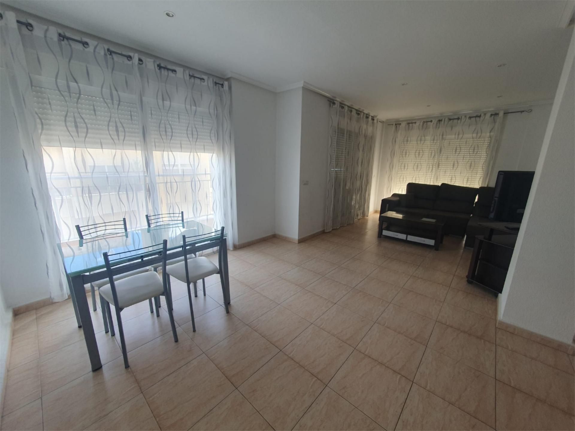 Wohnung zur Miete in Vereda del Pozò, 7, Dolores Wohnzimmer von Wohnung zur Miete in Dolores mit Terrasse, Möbliert und Ofen