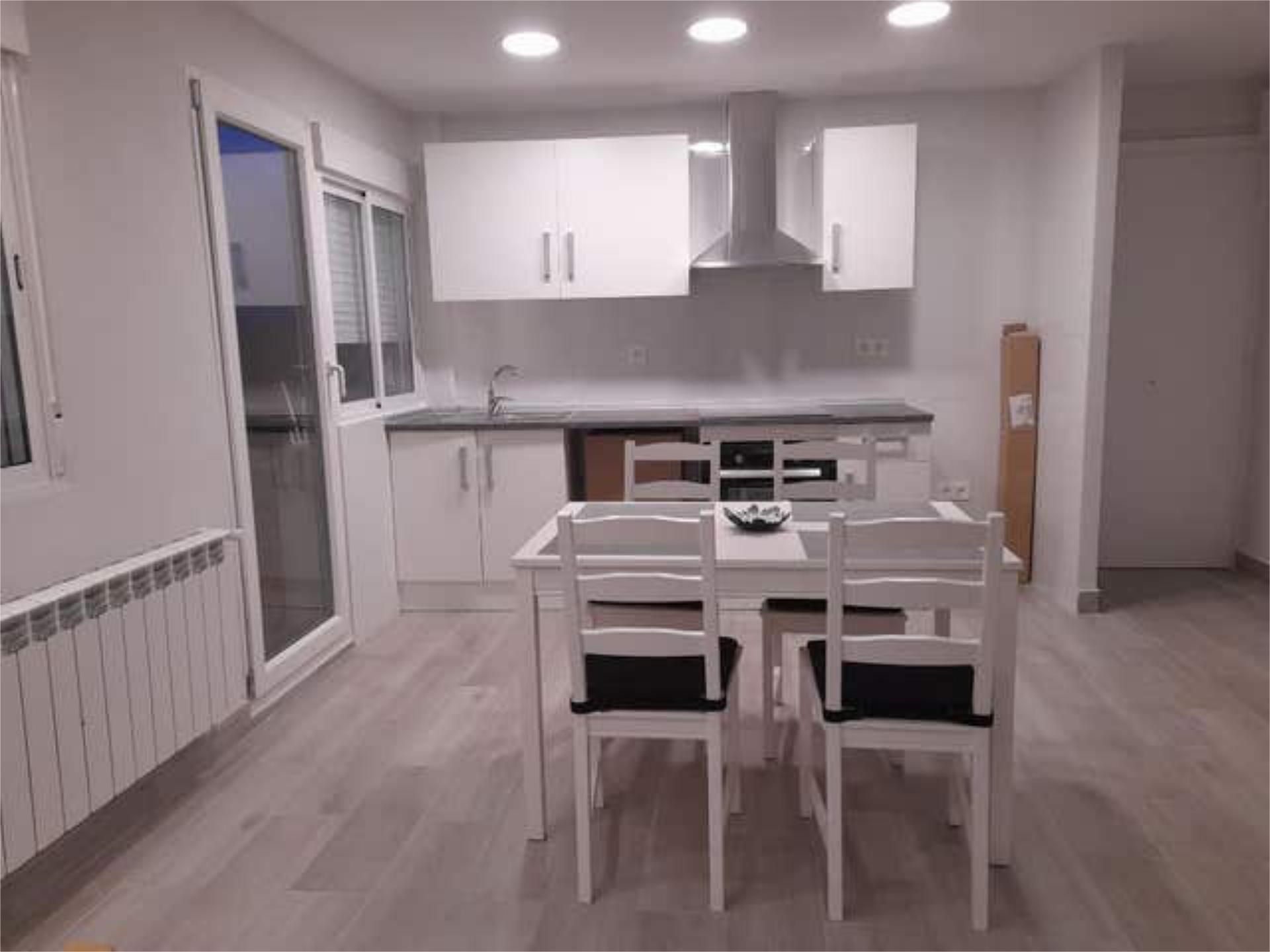 Cocina de Piso en venta en Anguciana con Calefacción y Terraza
