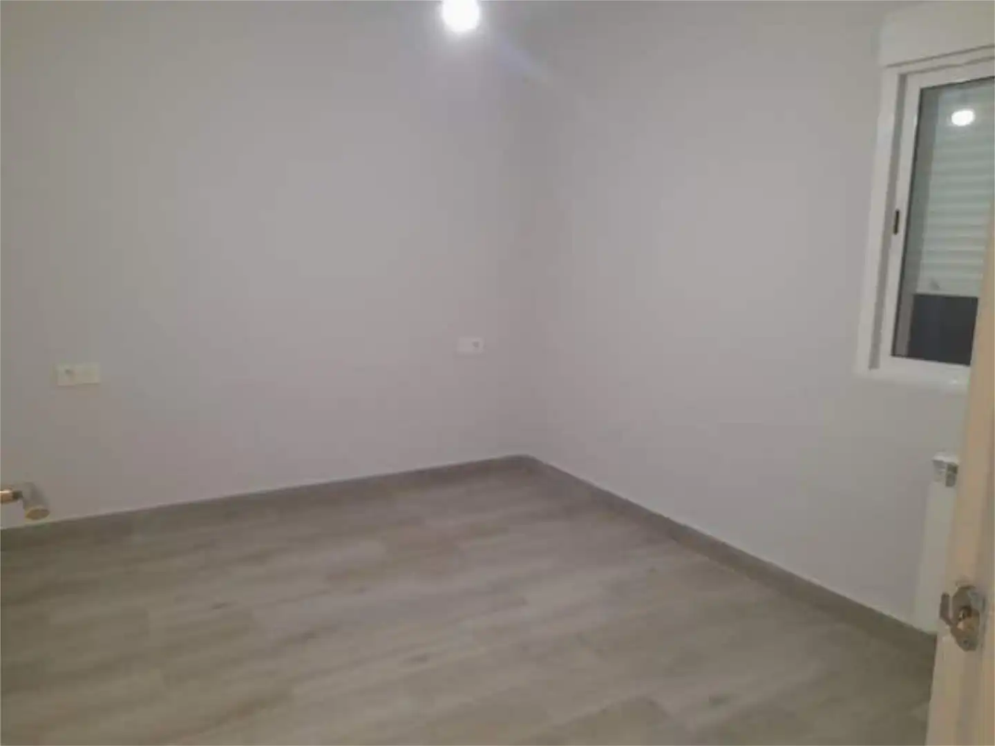 Habitación de Piso en venta en Anguciana con Calefacción y Terraza