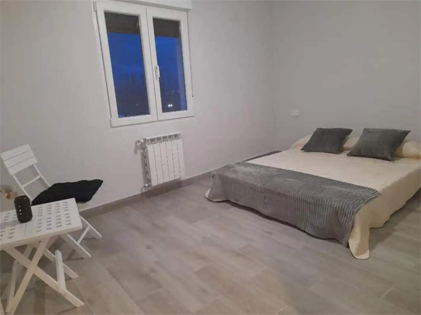 Habitación de Piso en venta en Anguciana con Calefacción y Terraza