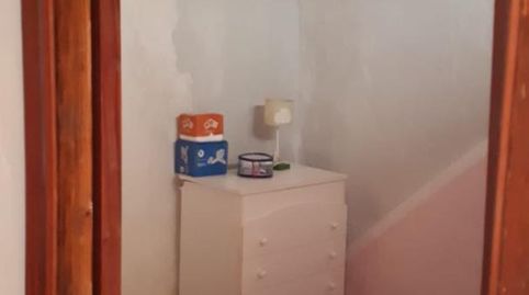 Foto 3 de Casa adosada en venta en Calle Dolores Escobedo, 67, Martos, Jaén