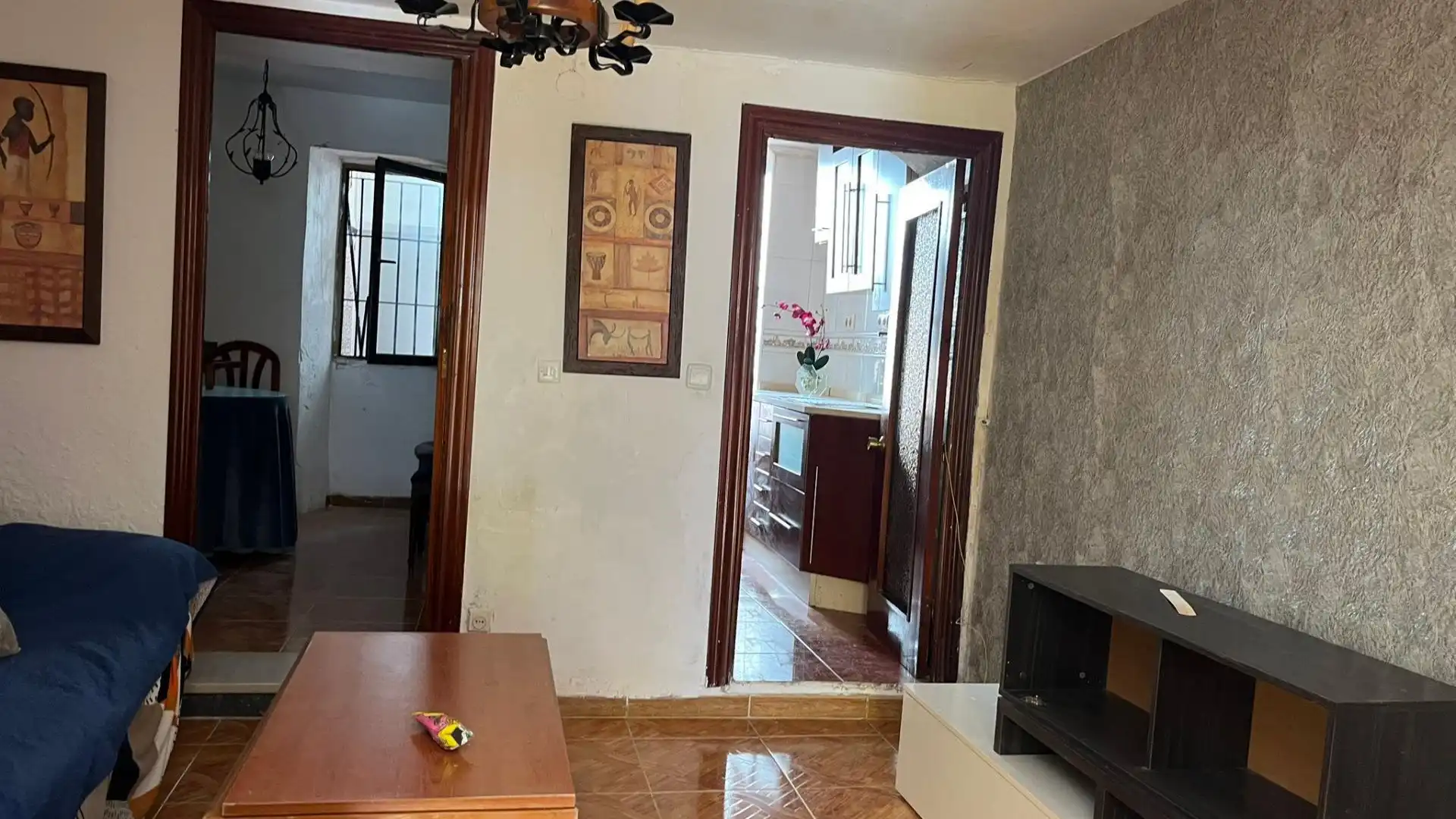 Sala de estar de Casa adosada en venta en Martos con Terraza, Piscina y Amueblado