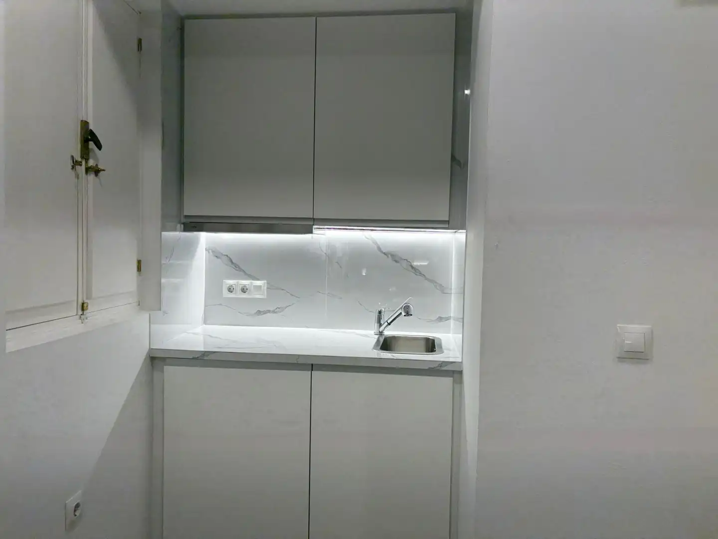 Commercial properties for sale in Plaza Viudas, 26, Alameda - Mentidero - Teatro Falla Kitchen of Commercial properties for sale in Cádiz