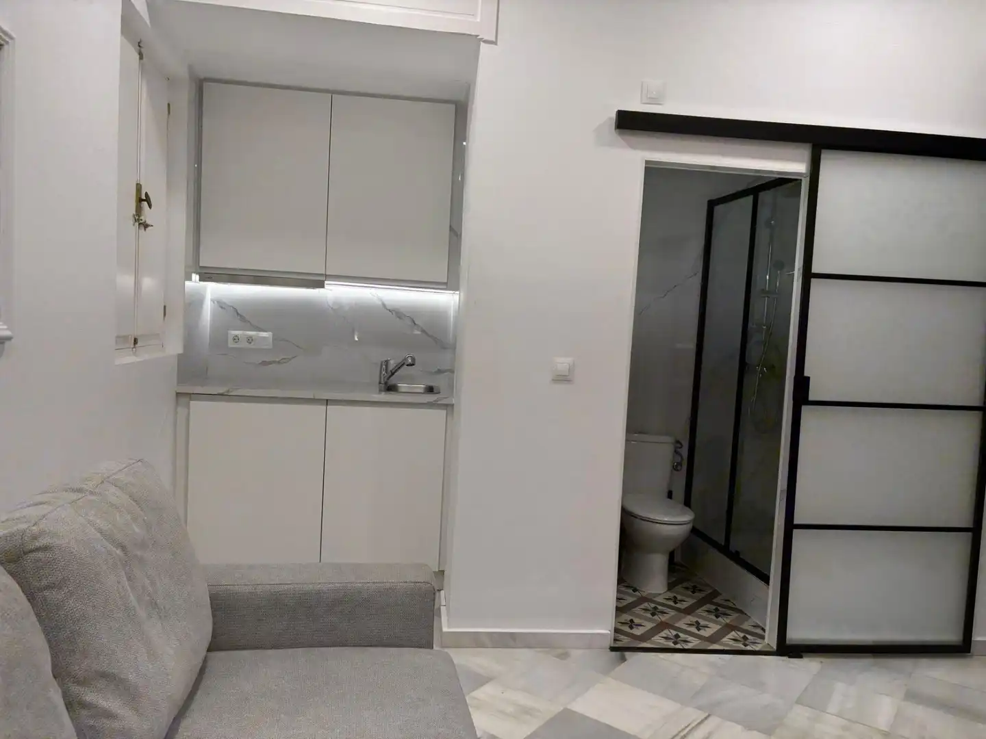 Commercial properties for sale in Plaza Viudas, 26, Alameda - Mentidero - Teatro Falla Bathroom of Commercial properties for sale in Cádiz