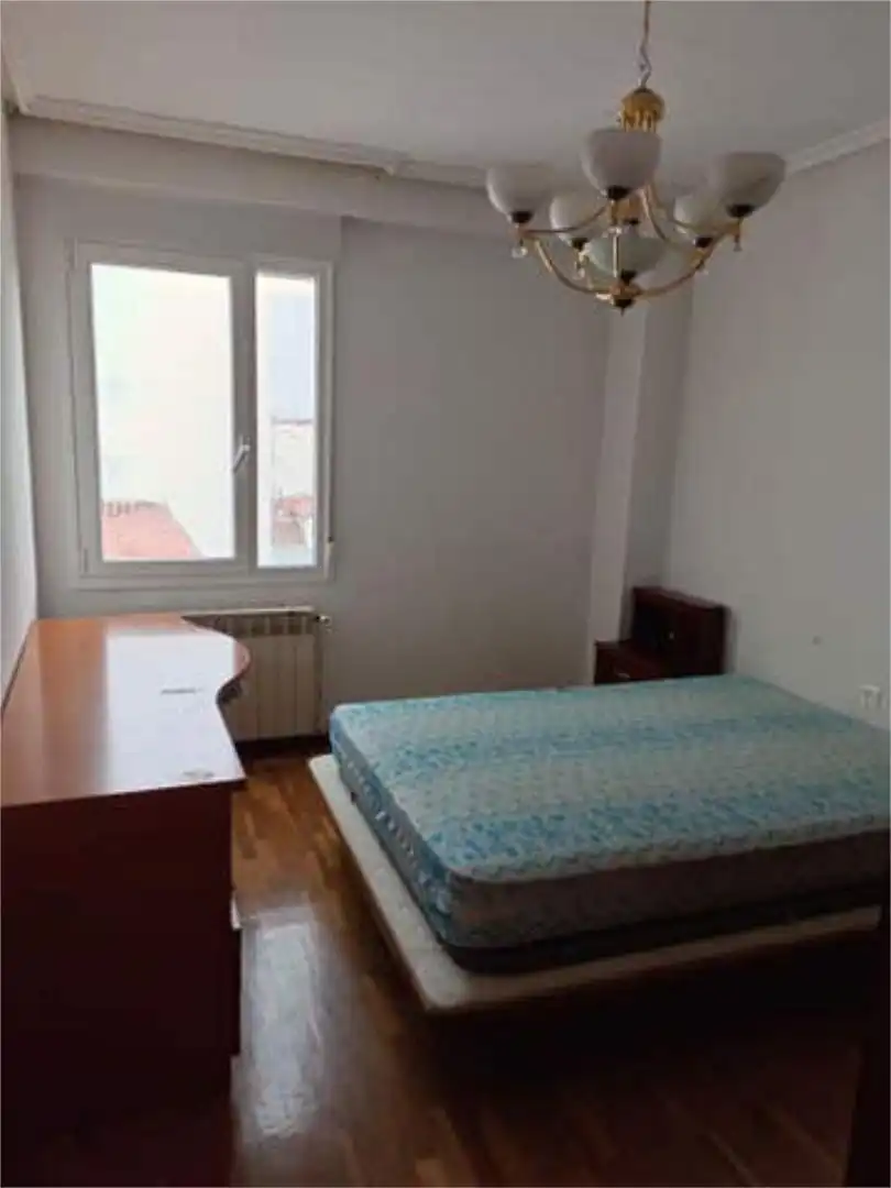 Habitación de Piso en venta en Miranda de Ebro con Trastero