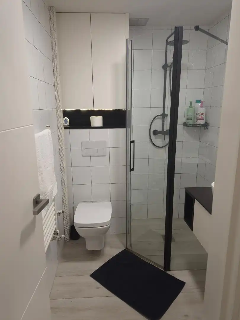 Apartament de lloguer a Rúa de García Barbón, 48, Centro - Areal Bany de Apartament de lloguer en Vigo amb Calefacció, Parquet i Moblat