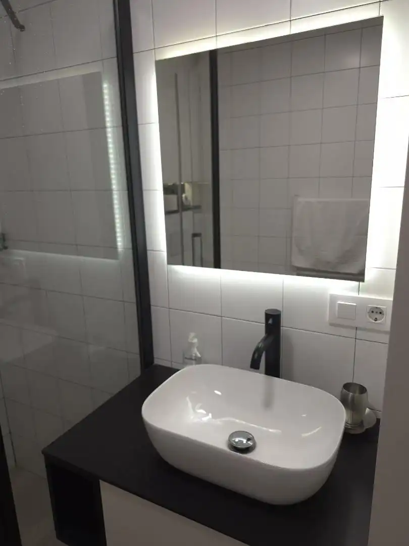 Apartament de lloguer a Rúa de García Barbón, 48, Centro - Areal Bany de Apartament de lloguer en Vigo amb Calefacció, Parquet i Moblat