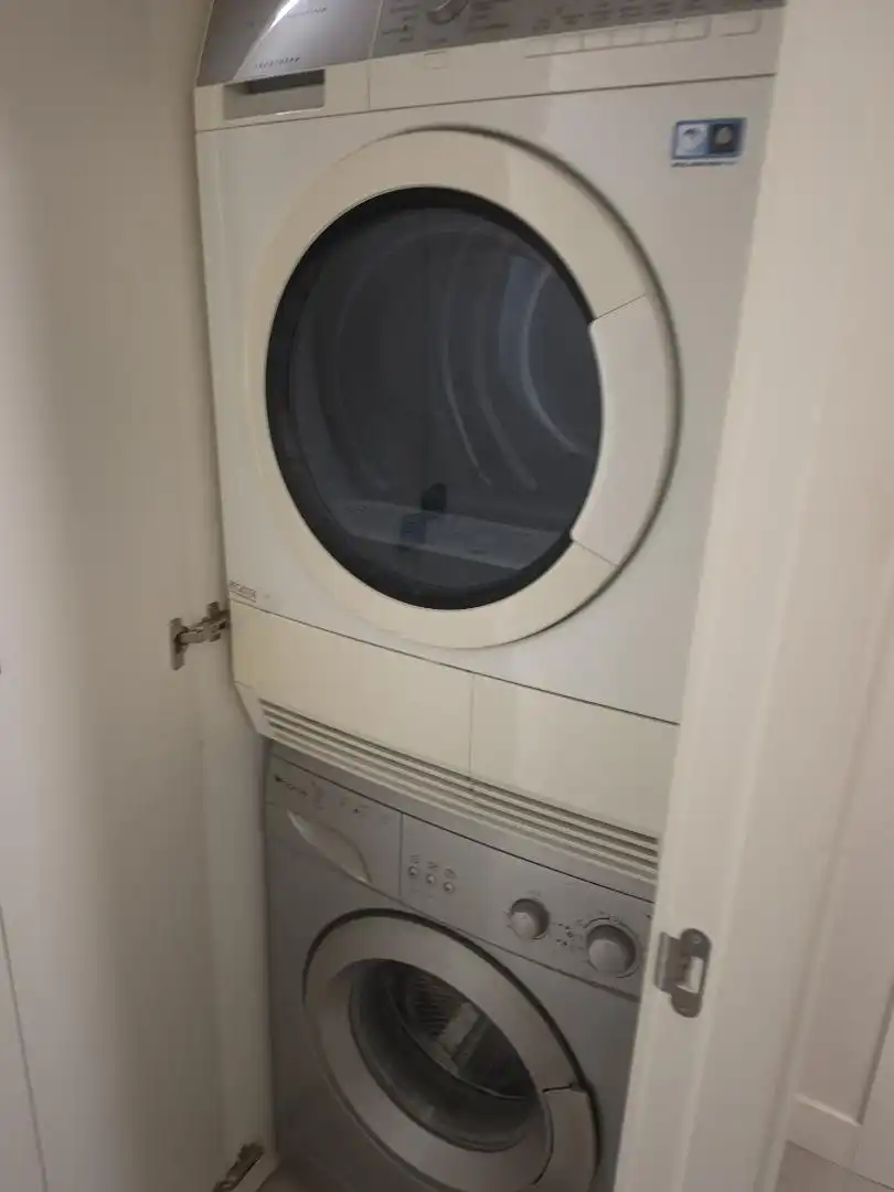 Apartament de lloguer a Rúa de García Barbón, 48, Centro - Areal Dormitori de Apartament de lloguer en Vigo amb Calefacció, Parquet i Moblat