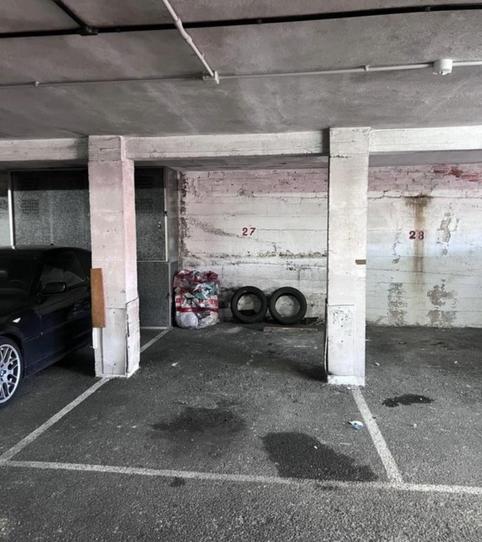 Foto 2 von Garage zum Verkauf in Calle Párroco Don José F. Teral, 16, Villalegre - La Luz, Avilés