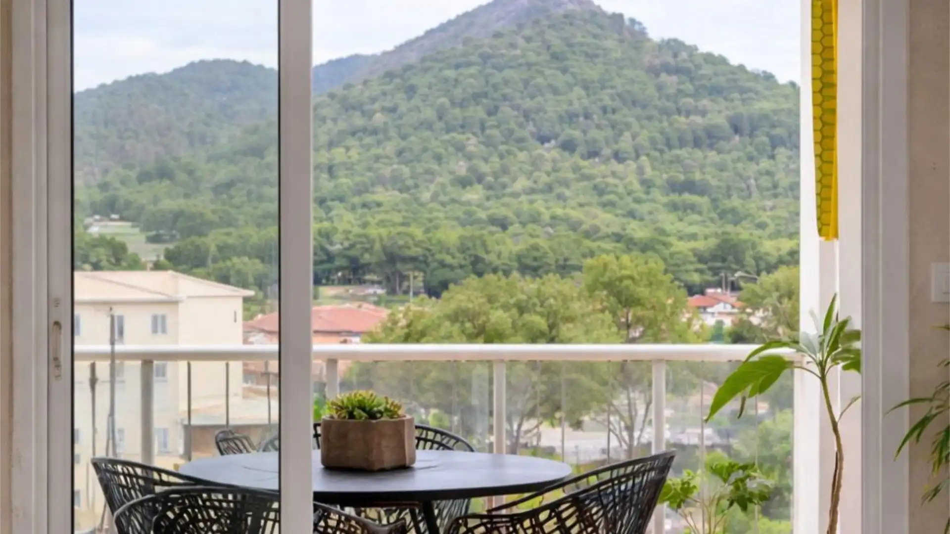 Flat for sale in Calle Ciclamen, 23, Barrio de la Concepción Flat for sale in Calle Ciclamen, 23, Barrio de la Concepción